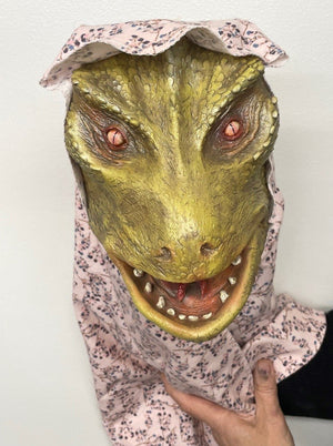 Dinomask Puppet Cosplay